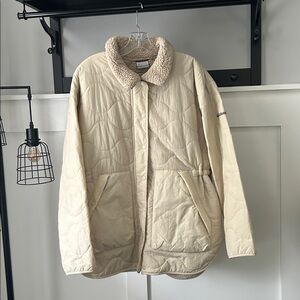 Columbia Cream Sherpa Jacket XL